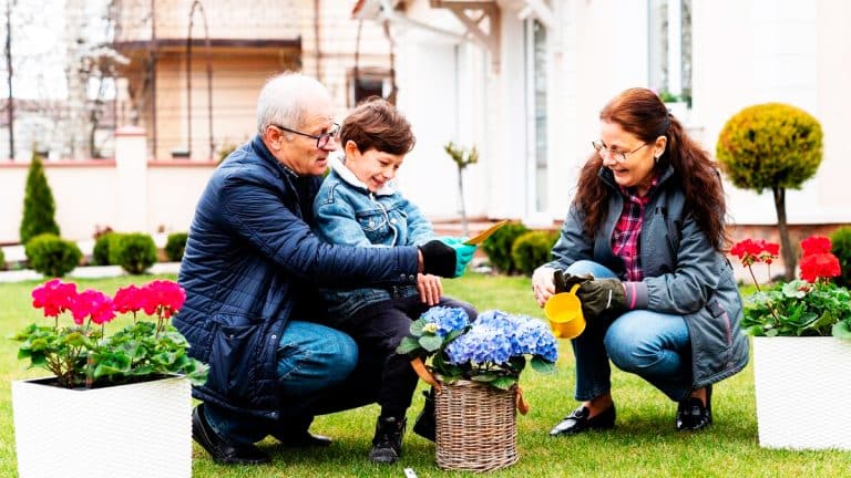 Les secrets pour transformer votre jardin en un paradis d’apprentissage et de plaisir familial